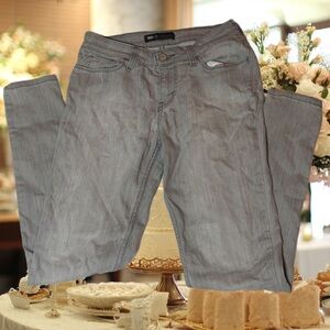 Levi’s Strauss Super Skinny Jeans in Gray
